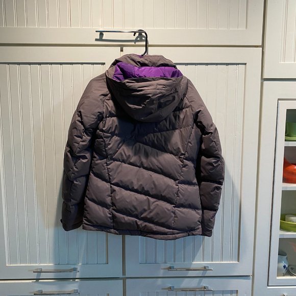 The North Face 550 Down Jacket - Size Small - Picture 11 of 14
